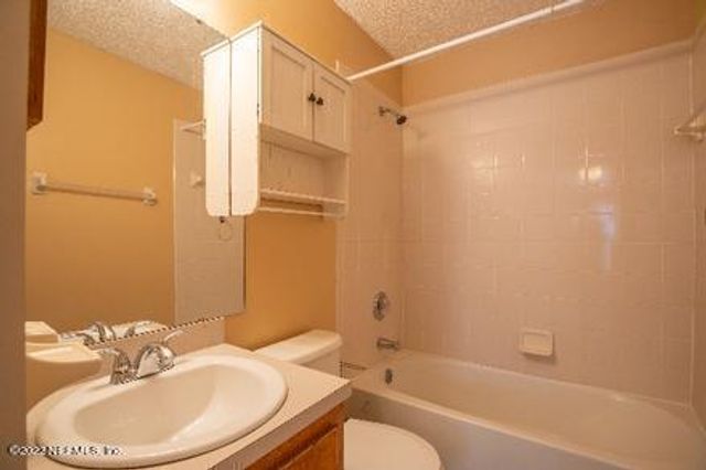 2548 AMERICAS CUP Circle E, Atlantic Beach, FL 32333