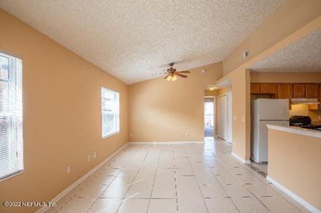 2548 AMERICAS CUP Circle E, Atlantic Beach, FL 32333