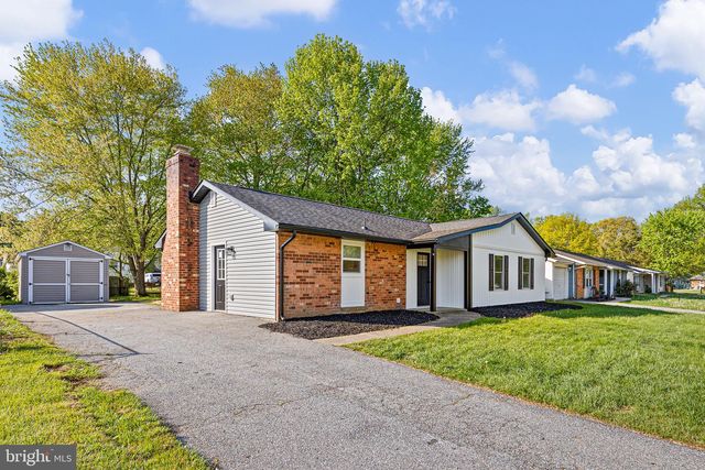 3 QUEENS WAY, Newark, DE 19713