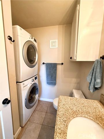 5870 Benner Street 204, Los Angeles, CA 90042