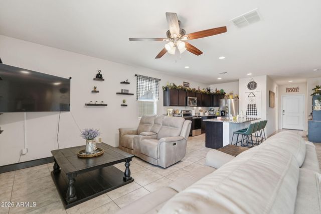 3013 S 78TH Drive, Phoenix, AZ 85043