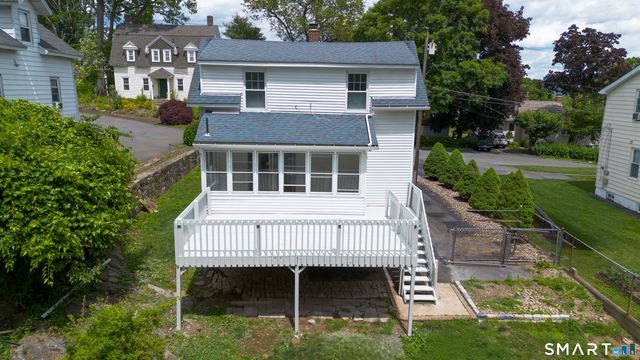 44 Quinsigamond Avenue, Waterbury, CT 06708