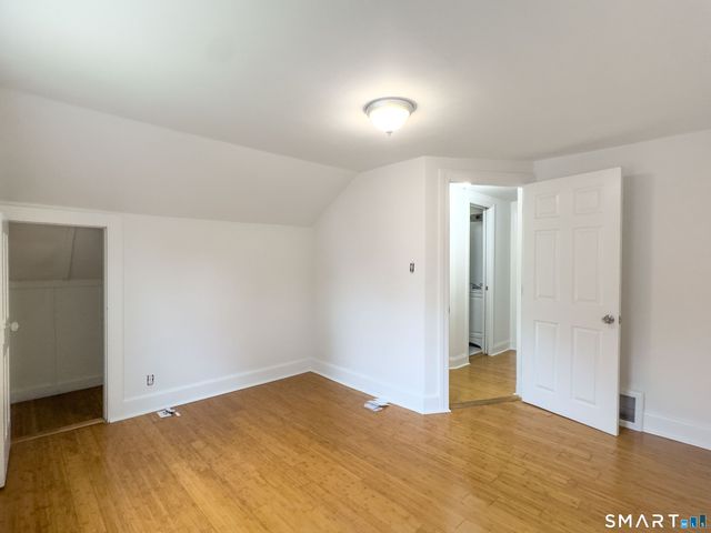 44 Quinsigamond Avenue, Waterbury, CT 06708