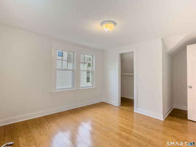 44 Quinsigamond Avenue, Waterbury, CT 06708