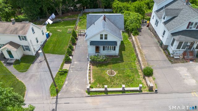 44 Quinsigamond Avenue, Waterbury, CT 06708