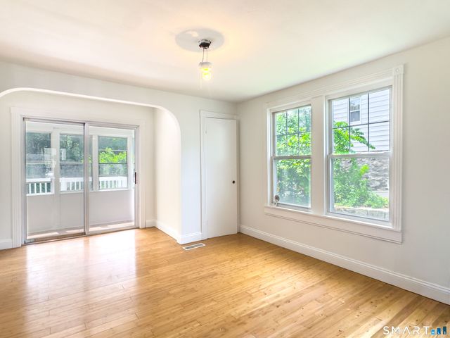 44 Quinsigamond Avenue, Waterbury, CT 06708