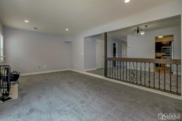 40 Staghorn Drive, Old Bridge, NJ 07747