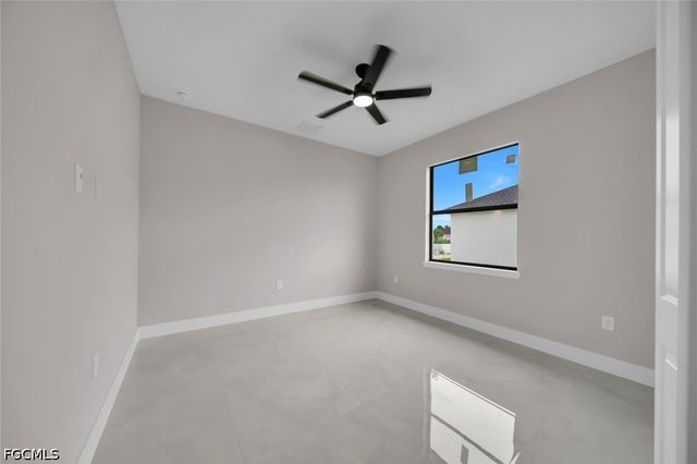 3620 6th ST SW, Lehigh Acres, FL 33976