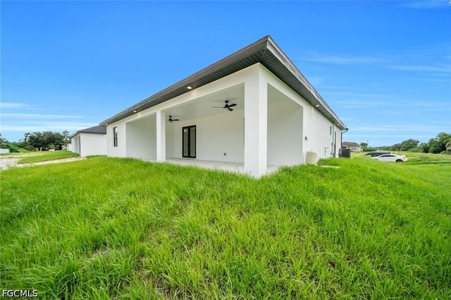 3620 6th ST SW, Lehigh Acres, FL 33976