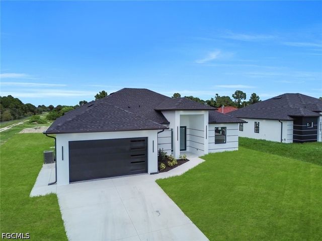 3620 6th ST SW, Lehigh Acres, FL 33976
