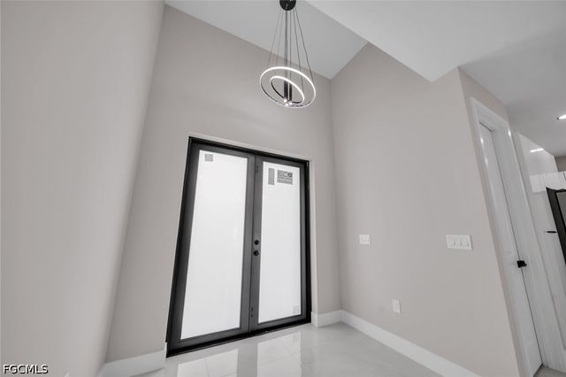 3620 6th ST SW, Lehigh Acres, FL 33976