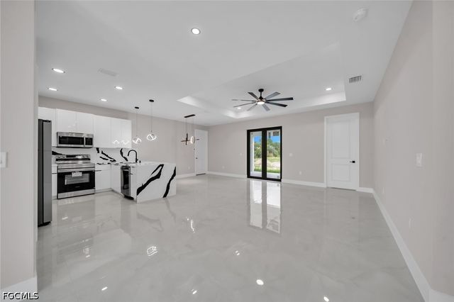 3620 6th ST SW, Lehigh Acres, FL 33976