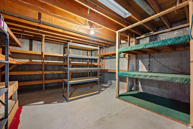 150 N CAVEMAN BLVD, American Fork, UT 84003