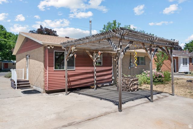 150 N CAVEMAN BLVD, American Fork, UT 84003