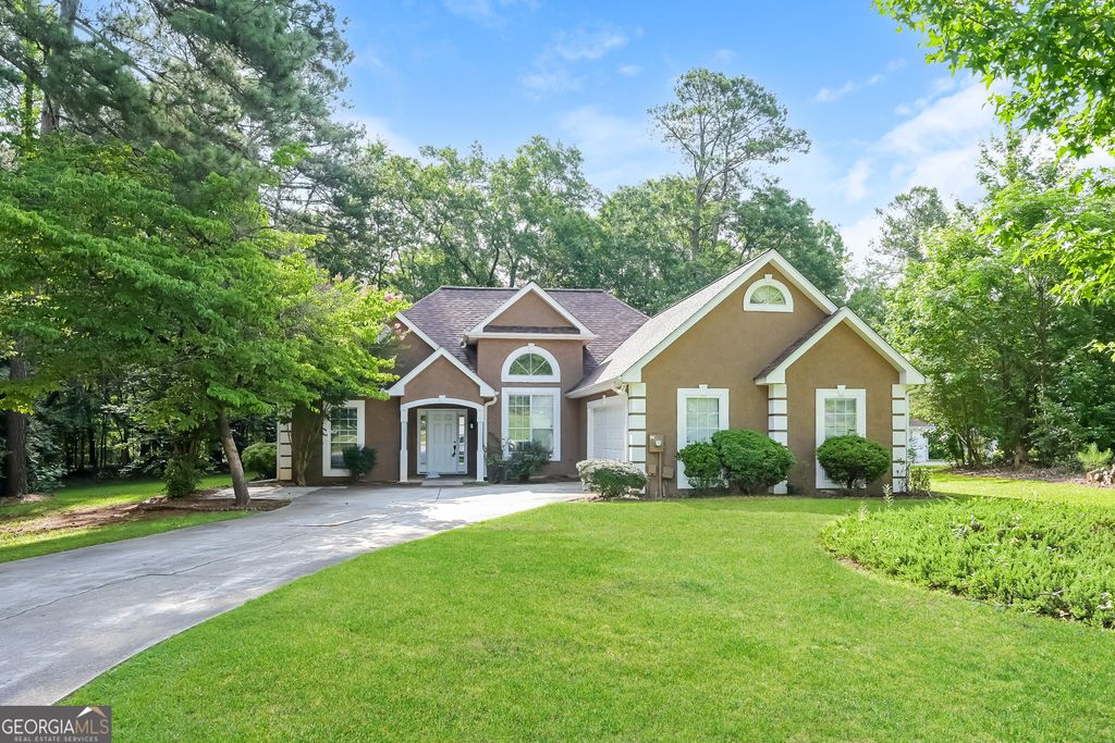 125 Whispering Pine Drive, Covington, GA 30016