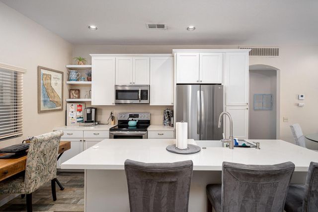 67663 Lagos Way, Cathedral City, CA 92234