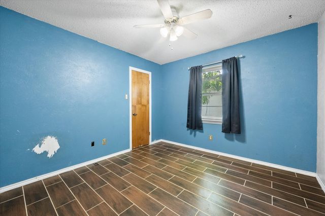 2508 Mardell Drive, Arlington, TX 76016