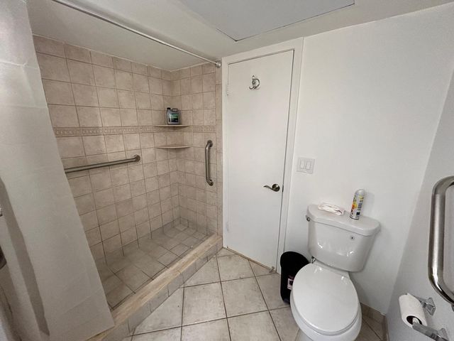 3115 Oakland Shores Drive E103, Oakland Park, FL 33309