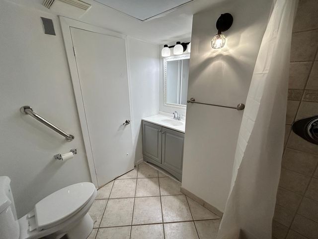 3115 Oakland Shores Drive E103, Oakland Park, FL 33309