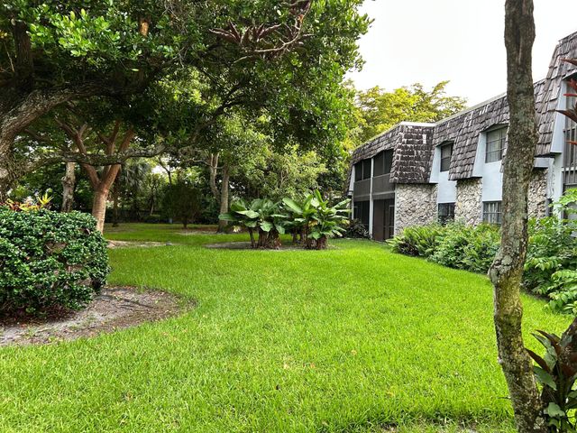 3115 Oakland Shores Drive E103, Oakland Park, FL 33309