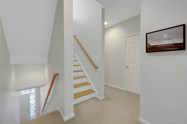 1204 Half Moon Bay Drive, Croton-on-hudson, NY 10520