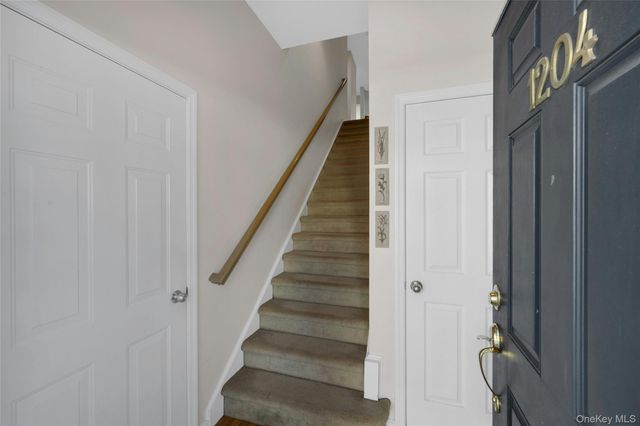 1204 Half Moon Bay Drive, Croton-on-hudson, NY 10520