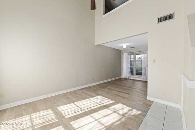 204 Long Plantation Boulevard B, Lafayette, LA 70508