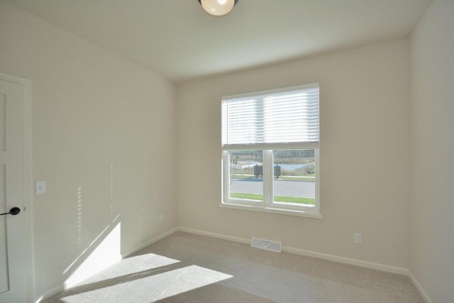 N53W19928 Kingair DRIVE, Menomonee Falls, WI 53051