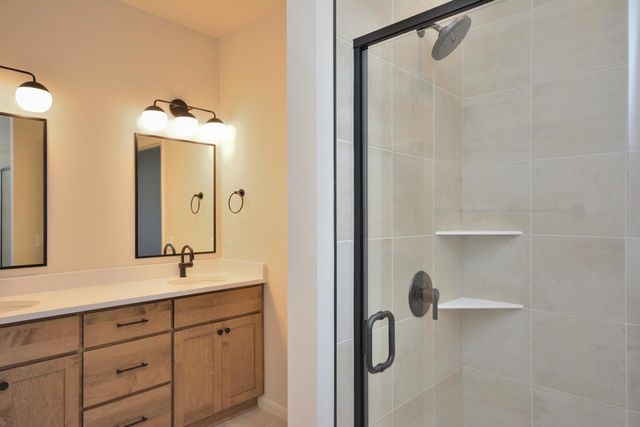 N53W19928 Kingair DRIVE, Menomonee Falls, WI 53051