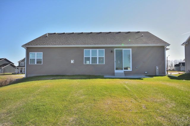 N53W19928 Kingair DRIVE, Menomonee Falls, WI 53051