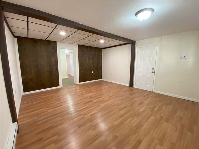 407 N Pittsburgh St, Connellsville, PA 15425