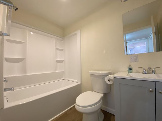 407 N Pittsburgh St, Connellsville, PA 15425