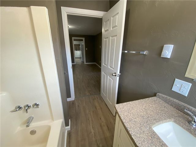 407 N Pittsburgh St, Connellsville, PA 15425