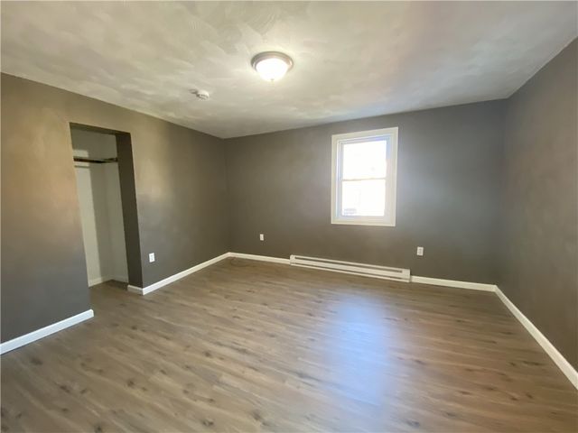 407 N Pittsburgh St, Connellsville, PA 15425