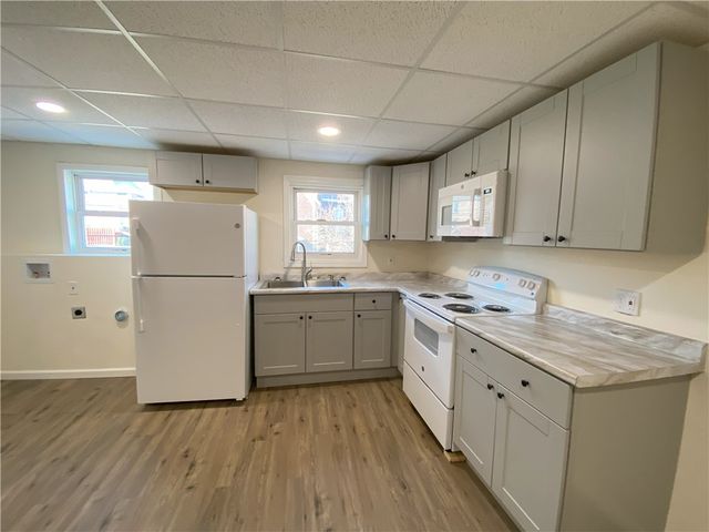 407 N Pittsburgh St, Connellsville, PA 15425