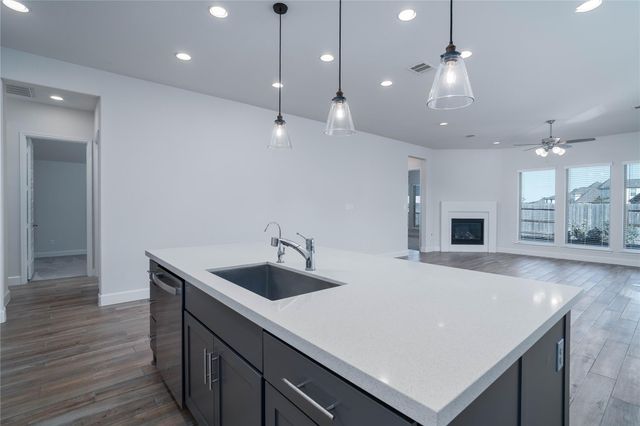 655 Malibu Pines Drive, Katy, TX 77493