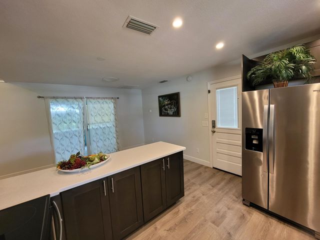 6515 5th Street, Vero Beach, FL 32968