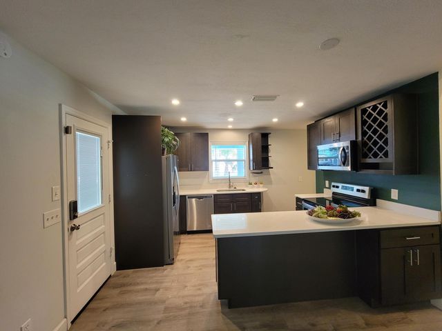 6515 5th Street, Vero Beach, FL 32968