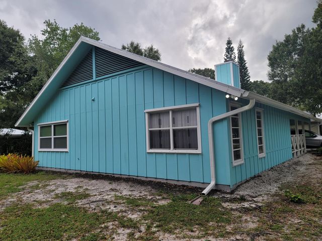 6515 5th Street, Vero Beach, FL 32968