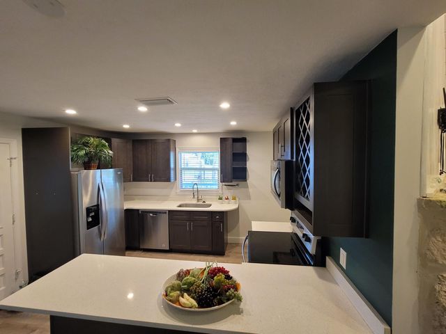 6515 5th Street, Vero Beach, FL 32968