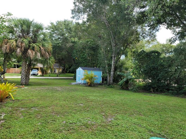 6515 5th Street, Vero Beach, FL 32968