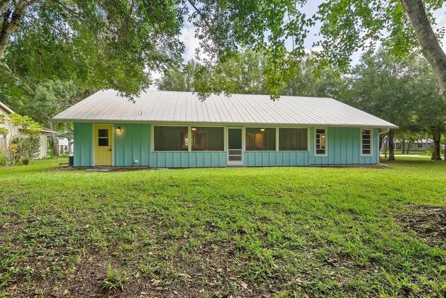 6515 5th Street, Vero Beach, FL 32968