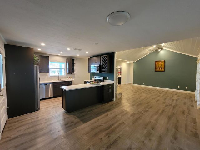 6515 5th Street, Vero Beach, FL 32968