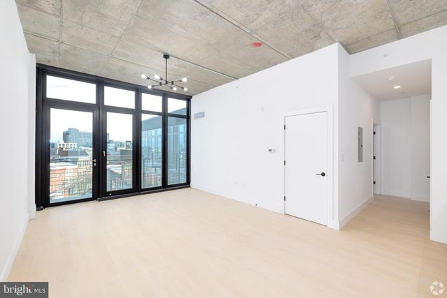 1222 N 2nd St Apt 307, Philadelphia, PA 19122