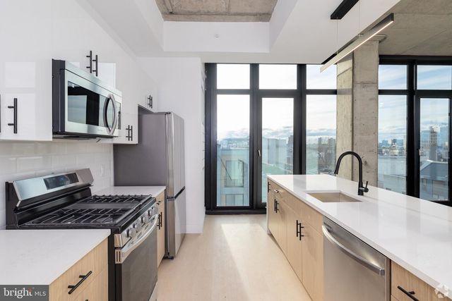 1222 N 2nd St Apt 307, Philadelphia, PA 19122