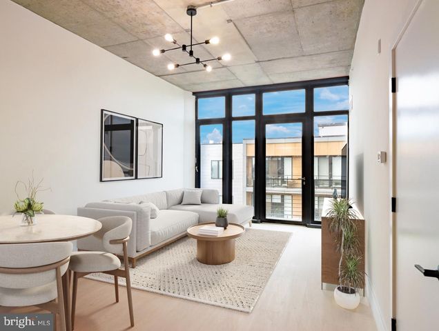 1222 N 2nd St Apt 307, Philadelphia, PA 19122
