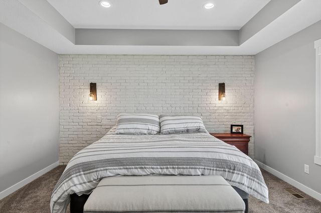 2333 Orion Street SW, Rochester, MN 55902