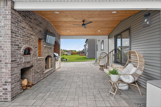 2333 Orion Street SW, Rochester, MN 55902