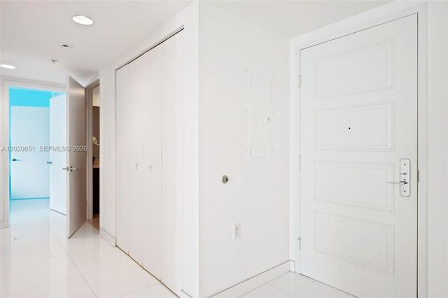 200 Sunny Isles Blvd 2-806, Sunny Isles Beach, FL 33160