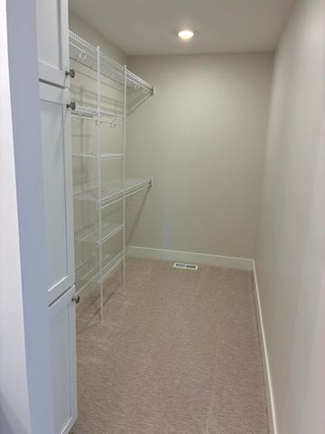 15715 Hawley Drive 30, Grand Haven Twp, MI 49417